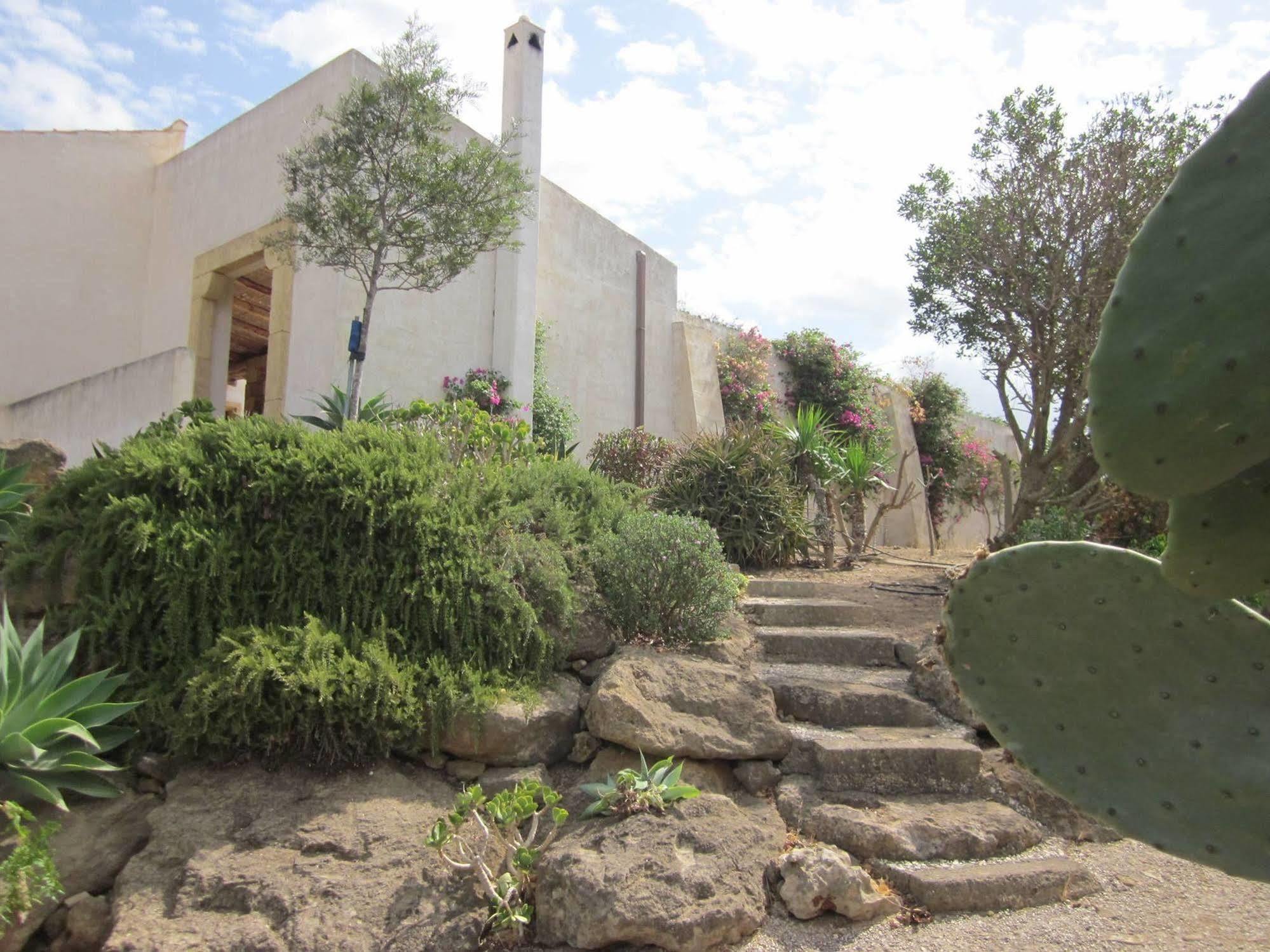 Casale Alma Bed & Breakfast มาร์ซาลา ภายนอก รูปภาพ